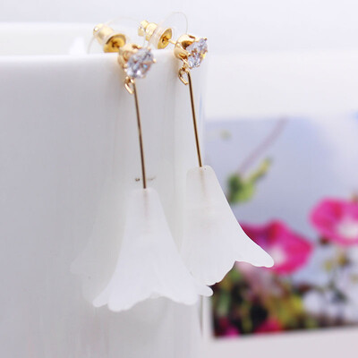 

2017 fashion jewelry morning glory crystal bells stud earrings for women white flower statement gift earrings free shipping