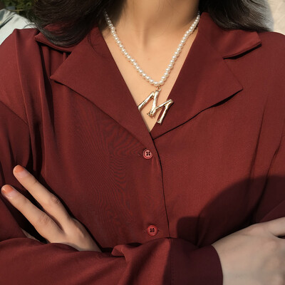 

New Fashion Luxury Imitation Pearls Choker Necklace for Women Cross Pendant Necklaces 2019 Gold Color Hyperbole Coin Jewelry