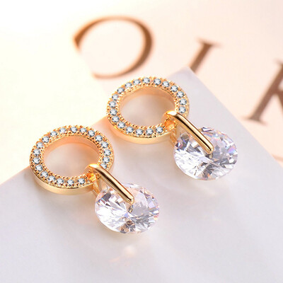 

Compact Temperament Super-flash Zircon Round Drop Diamond Stud Earrings