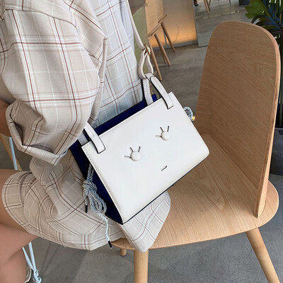 

Advanced sense bag foreign air bag 2019 popular new wave Korean version of the wild Messenger bag simple fashion shoulder bag