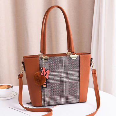 

2019 spring new European&American big bag elegant handbag simple handbag diagonal bag fashion handbag