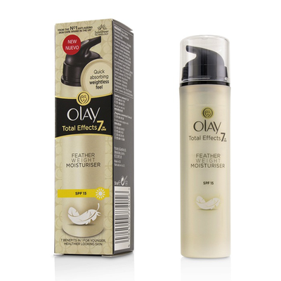 

OLAY - Total Effects 7 in 1 Feather Weight Moisturiser SPF 15 50ml17oz