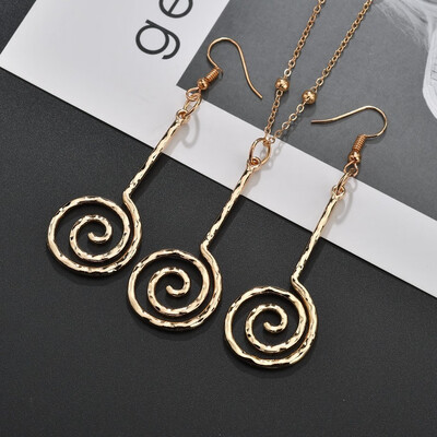 

Temperament Lady Hollowed Out Peach Heart Imitation Pearl Earrings Necklace Sweet New Exquisite Wedding Party Jewelry Set