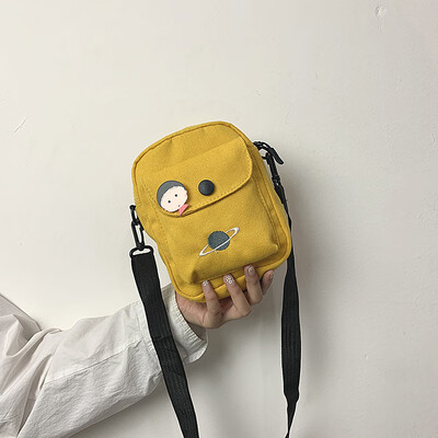 

Cartoon planet canvas small square bag female temperament fashion chic Messenger bag 2019 new simple&versatile shoulder bag