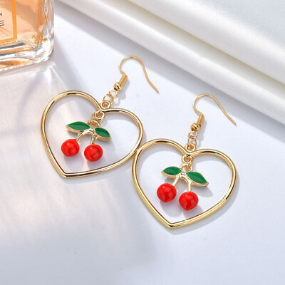 

La Melodie Champagne Gold Heart Shaped Round Earrings Bohemian Elizabeth Map Earrings Earrings 2019 DIY Bohemian Style Jewelry