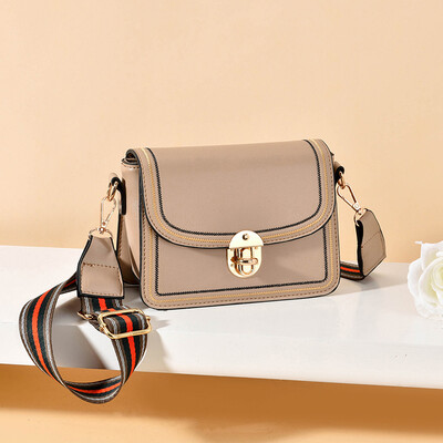 

The new Korean version of the one-shoulder slant bag fashion summer women 100 broadband bags
