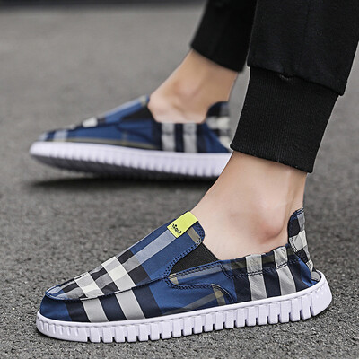 

Summer mens shoes Korean version of the mens lazy one foot shoes shoes wild spirit social group tide shoes