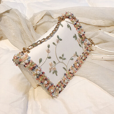 

2018 New Handbag Lace Flowers Women Bag High Quality PU Leather Sweet Girl Square Bag Flower Pearl Chain Shoulder Messenger Bag