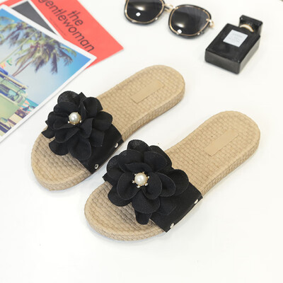 

The new Korean version of 2019 summer wear a word of sandals Joker flat slippers women beach resort non-slip beach shoes