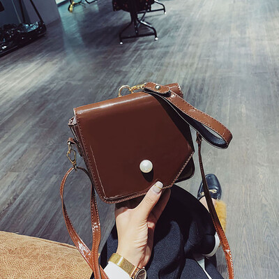 

Tailored Women Retro Small bag Simple Patent Leather Small Square Bag Chic Shoulder Bag