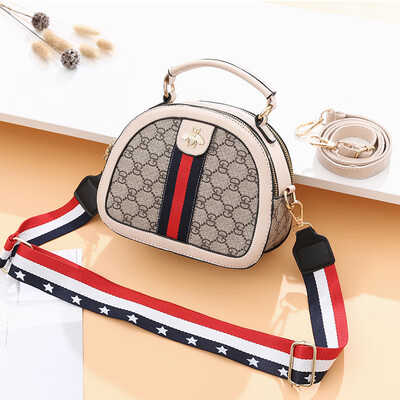 

Summer ladies ladies net red with the same style of fashion one shoulder slanting bag