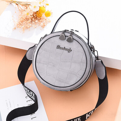 

Female bag 2019 new wave female bag Korean version of the fresh small bag fashion shoulder slung small bag