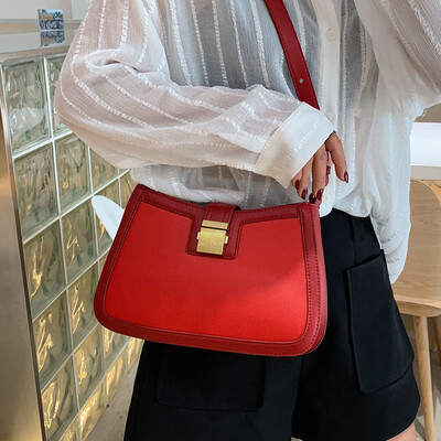 

Middle Ages Bag Female 2019 Autumn New Small Commuter Joker Solid Color Baguage Underarm Bag Shoulder Tote