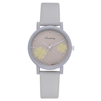 

Korean fashion casual four-leaf clover womens watch wish hot small fresh girls wild temperament watch