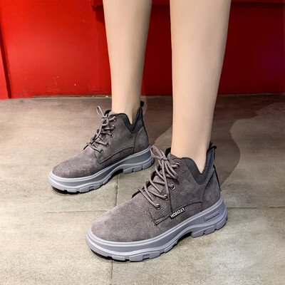 

Leisure sports short boots with thick soles&abrasive leather laces V-mouth womens shoes students in autumn&winter are ver