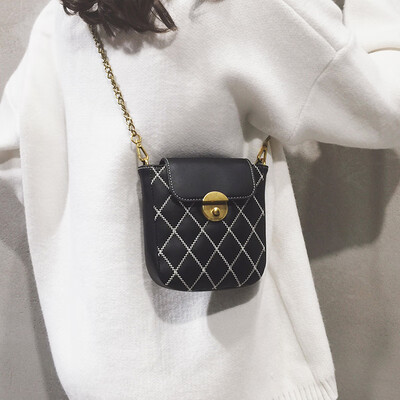 

Net red pouch handbag 2019 new wave fashion chain bag summer small fresh ins Sen young girl Messenger bag