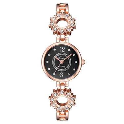 

New Fashion Watches Women Creative Hollow Bracelet Ladies Casual Dress Quartz Wristwatch With Rhinestone Clock Reloj Mujer