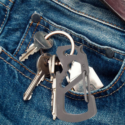 

Greensen Multifunctional Titanium Alloy Outdoor Key Chain Hook Camping Fast Hang Carabiner Clip Safety