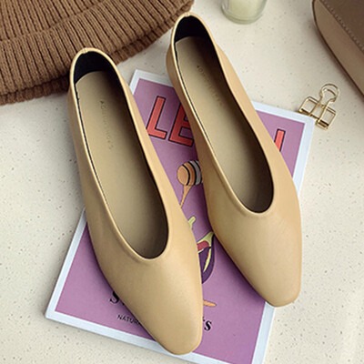 

Small leather shoes womens work shoes hotel professional commuter shoes slim heels high heels bank shoes shallow opening