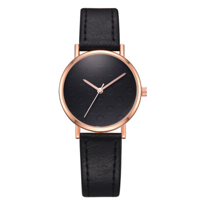 

Korean version of the simple casual alloy watch wish new best selling dot PU leather ladies quartz watch