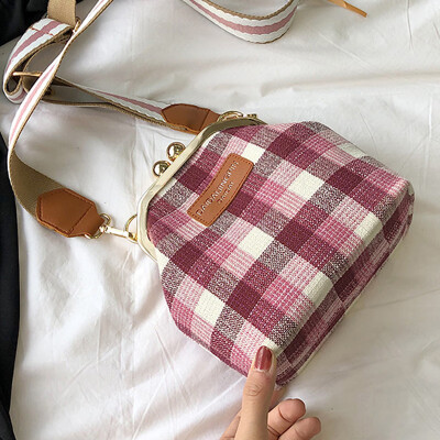 

Women 2019 spring&summer new small fresh Plaid bag temperament Plaid handbag English academic style