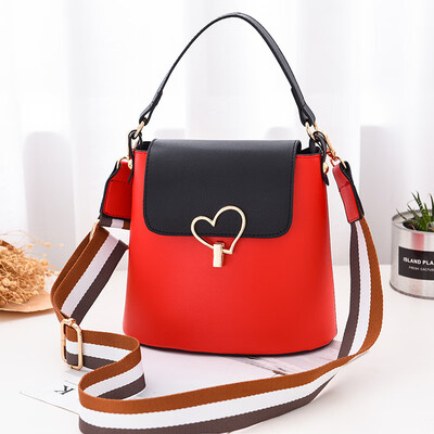 

Womens bag wholesale 2019 summer new womens bag Korean fashion shoulder bag diagonal cross bag bucket bag