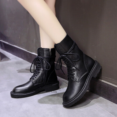 

Cross-strapped leather shoes Autumn Martin boots Female breathable handsome thick-soled tooling Black British fan truck boots