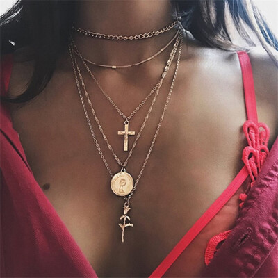 

Bohemian Multilayer Star Moon Pendant Necklace For Woman Fashion Geometric Charm Chain Choker Necklace 2019 Jewelry Wholesale