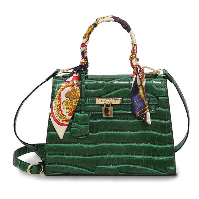 

Europe Fashion Women PU Handbag Crocodile Pattern Ribbon Handle Lock Tote Shoulder Messenger Bag BlackDark Green