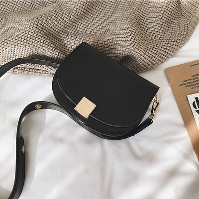 

Senior sense bag female 2019 new wave Korean version of the fashion casual simple retro wild shoulder slung saddle bag