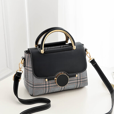 

Female bag 2018 new bag female Korean version of the sweet fashion handbags Messenger shoulder bag cross-border