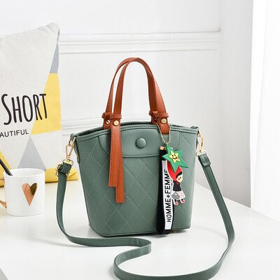 

Baggage ladys small bucket in autumn&winter