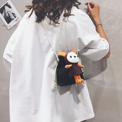 

Small bag female 2019 new cartoon girl mini coin purse ins Japanese student canvas shoulder Messenger bag