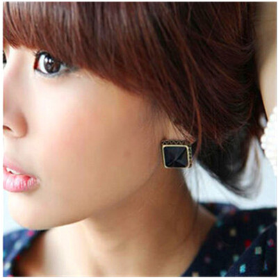 

H10 Vintage Antique Heart Wings Antlers Stud Earrings Fashion Gold Color Flower Earrings For Women Fashion Wedding Jewelry Gift