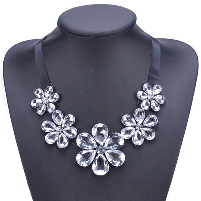 

Big Dainty Acrylic Flower Pendant Necklace Black Ribbon Necklace Boho Fashion Jewelry Necklaces Pendants Choker Set