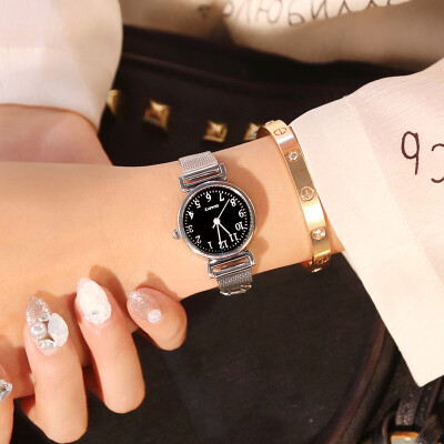 

Ins cold wind watch female student Korean version of the simple chic literary retro casual atmosphere chain quartz watch