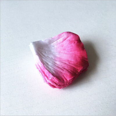 

FUNNYBUNNY Silk Artificial Rose Petals Wedding Ceremony Flower Scatter Tables Decorations