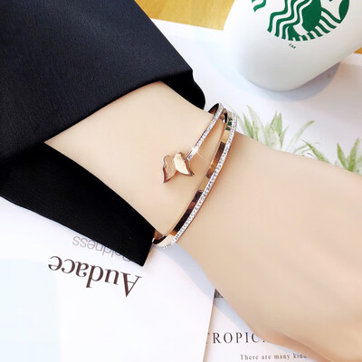 

Niche design bracelet female hand jewelry titanium steel bracelet does not fade cold wind Korean version of the network red tide p