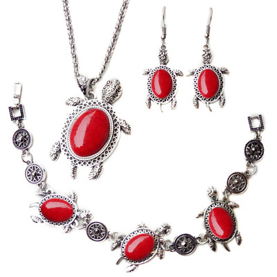 

Retro Turquoise Turtle Necklace Bracelet Earrings 3-Piece Set Female Temperament Fashion Pendant Earrings Set Festival Gift