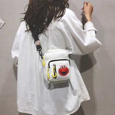 

Ins Japanese canvas small bag female 2019 new casual Harajuku student shoulder Messenger bag sesame street bag tide