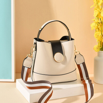 

Summer small bag female new Korean version of the bucket bag wild fashion broadband ladies shoulder Messenger bag