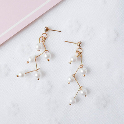 

Elegant Women Faux Pearl Long Dangle Stud Earrings Evening Party Jewelry Gift