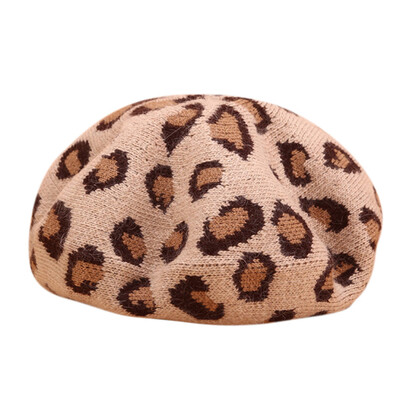 

Tailored Vintage Women Winter Hat Beret Cap Korean Painter Newsboy Berets
