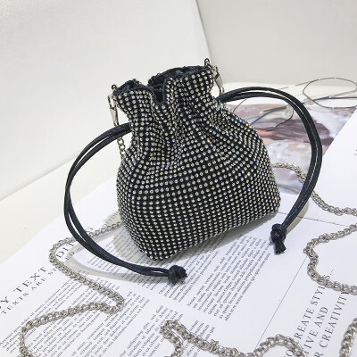 

Ins Super Fire Network celebrities have the same shiny diamond small bucket bag new 2019 Korean version of the single shoulder s