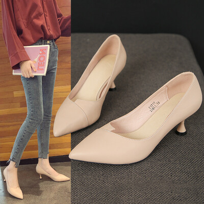 

Leather high-heeled womens soft noodles with shallow mouth shoes black individual uppers are a b