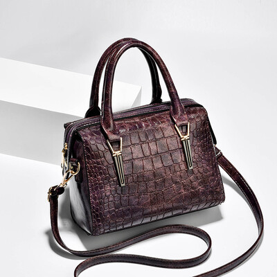 

Bag female 2019 new embossed handbag trend fashion handbag pillow bag spot