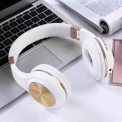 

Ergonomic Bluetooth Over Ear Wireless Headsets Subwoofer Walking Earphones Support TF Card