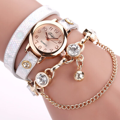 

DUOYA D027 Women Arabic Numbers Leather Wrist Watch with Diamond