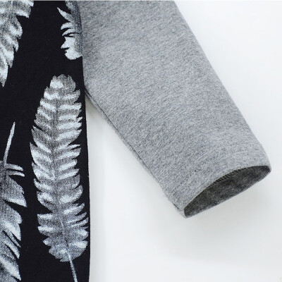 

Toddler Baby Boys Long Sleeve Feather Print Hooded Romper Jumpsuit Clothes