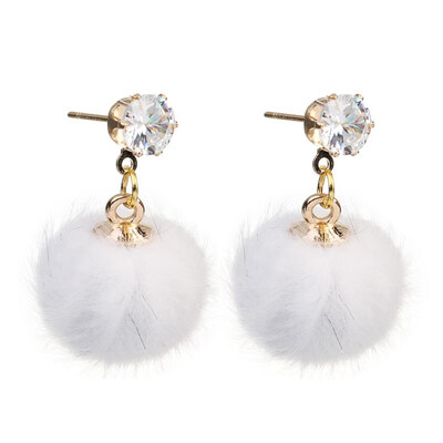 

Promotion Temperament Short Drop Earrings for Women Personalized Wild Simple Hair Ball Female Models Earrings